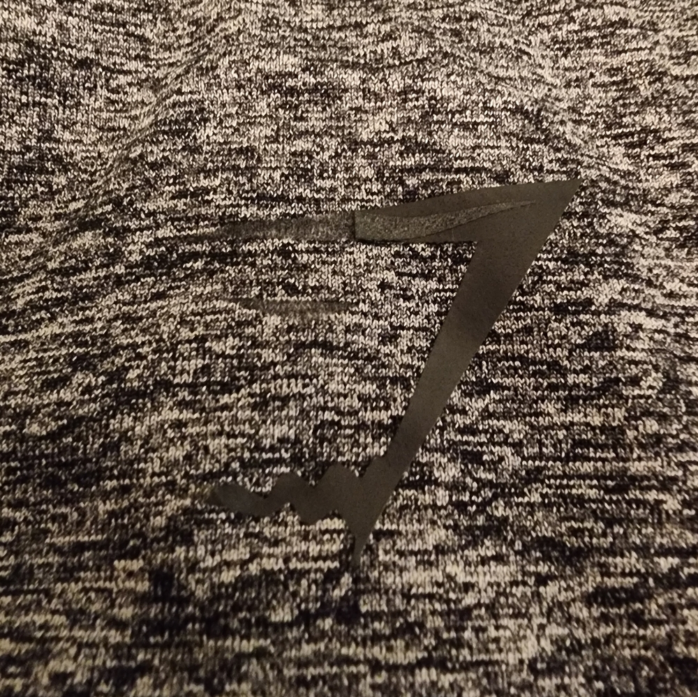 Gymshark Men's Low Profile Workout Top - Picture 2 of 4